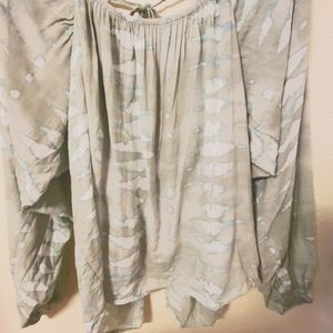 Flowy willow and root top